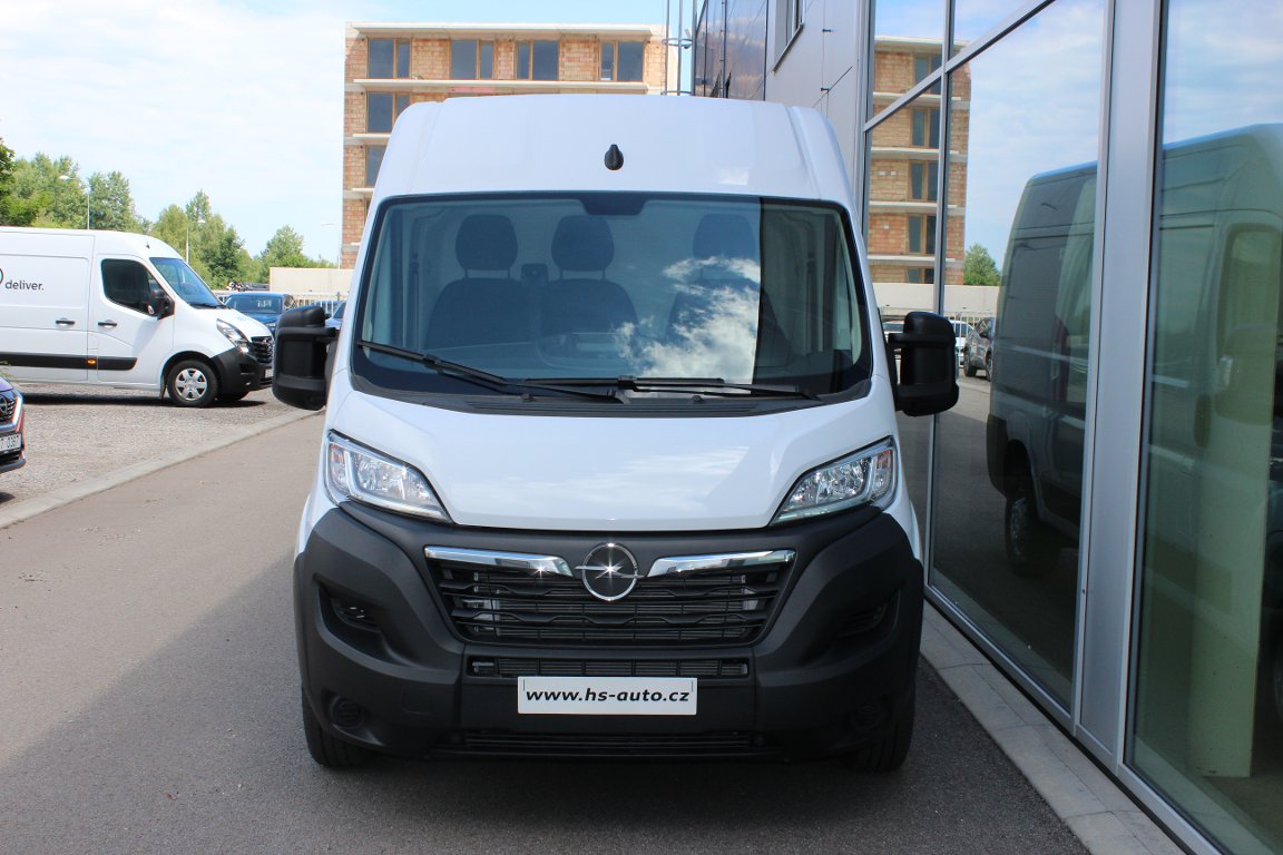 Opel Movano
